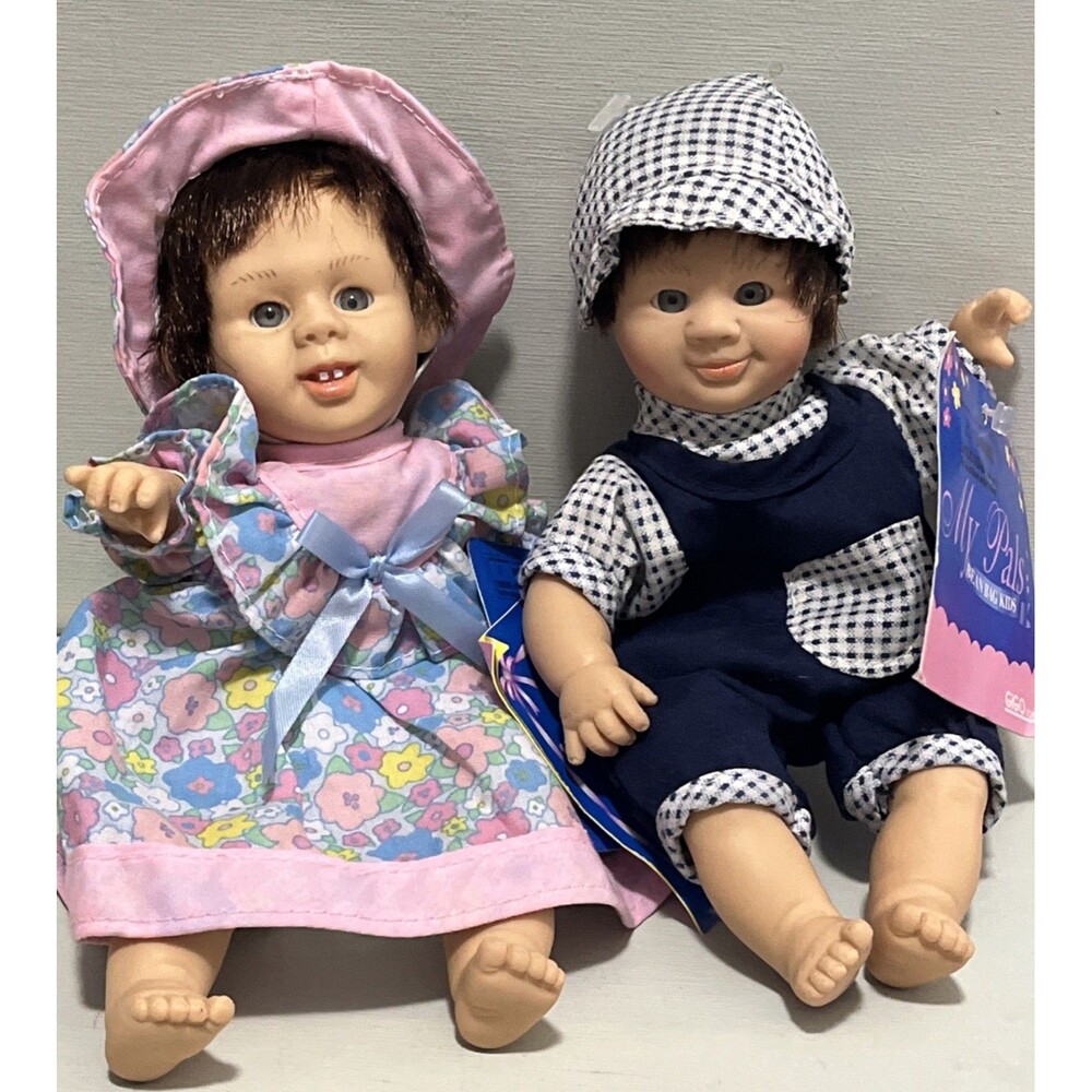 VINTAGE SET OF 2  8" MY PAL PALM BEAN BAG KIDS DOLLS Boy & Girl Expression Dolls